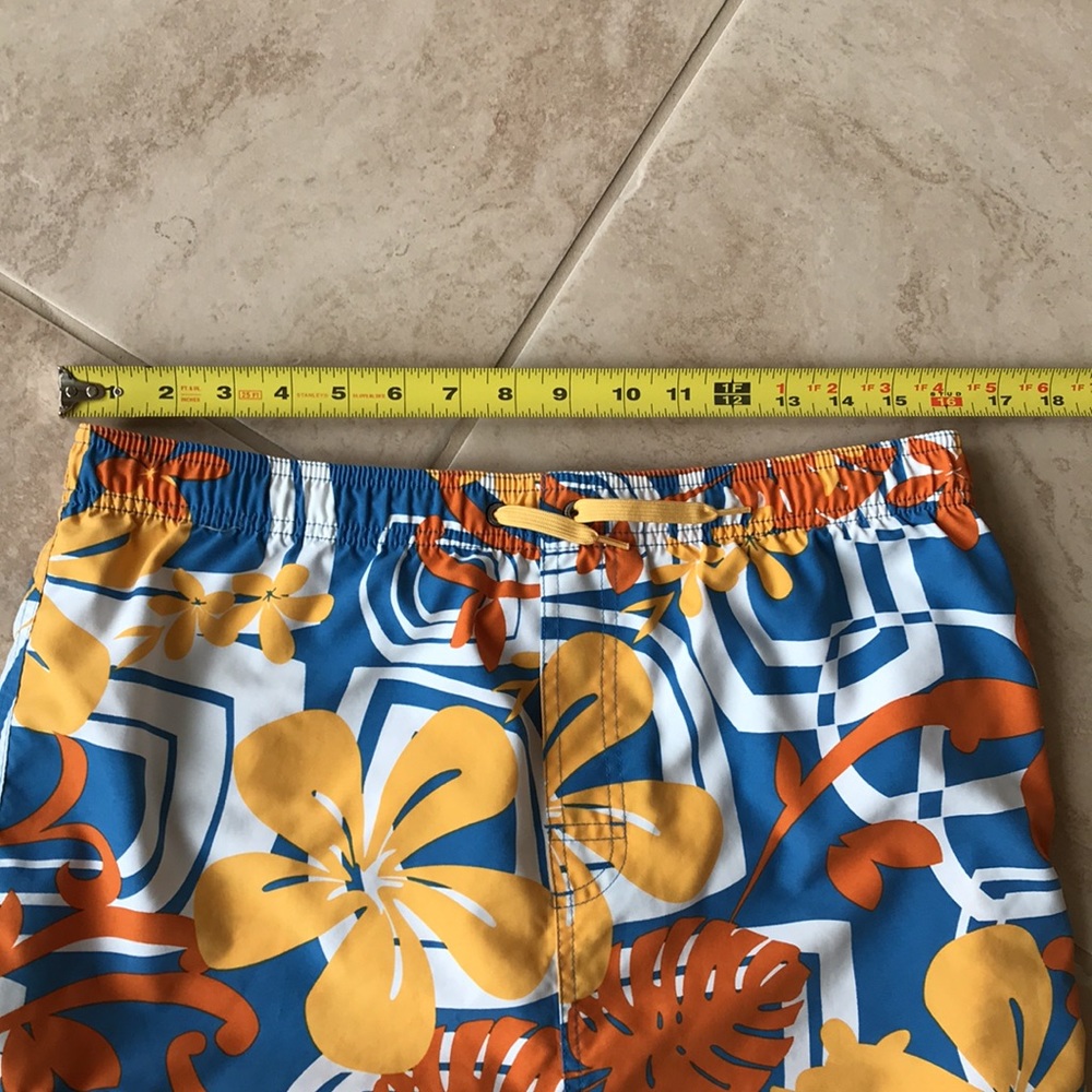 First wave swim short - Picture 9 of 15